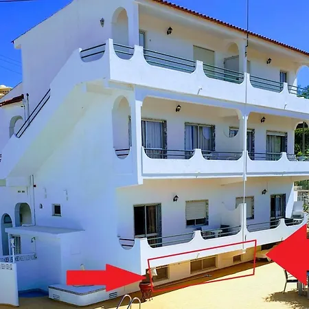 Aaa T0 Piscina Marina