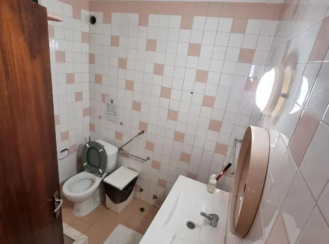 Guest house Aaa T0 Piscina Marina Albufeira