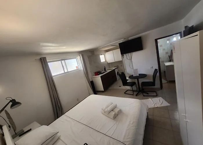 Aaa T0 Piscina Marina Albufeira