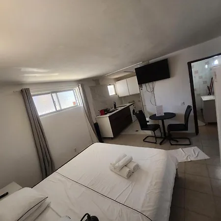 Aaa T0 Piscina Marina Албуфейра